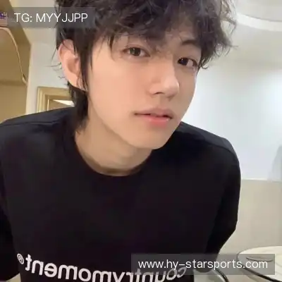 荣杏暖